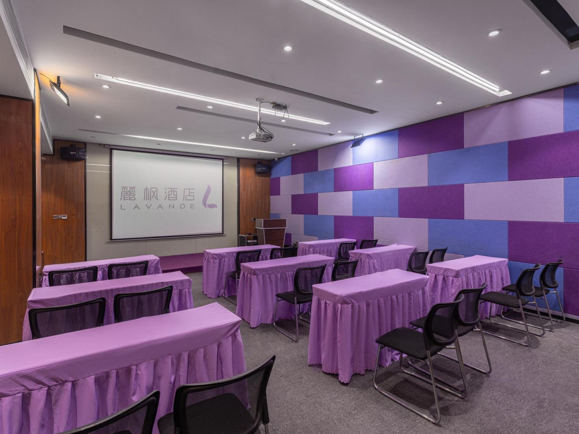 Lavande International Hotel Guangzhou Taikoo Hui Square Shipaiqiao Metro Station Branch - Free Shuttle Bus To Canton Fair Complex During Canton Fair Period & Free Vpn Internet Access Экстерьер фото