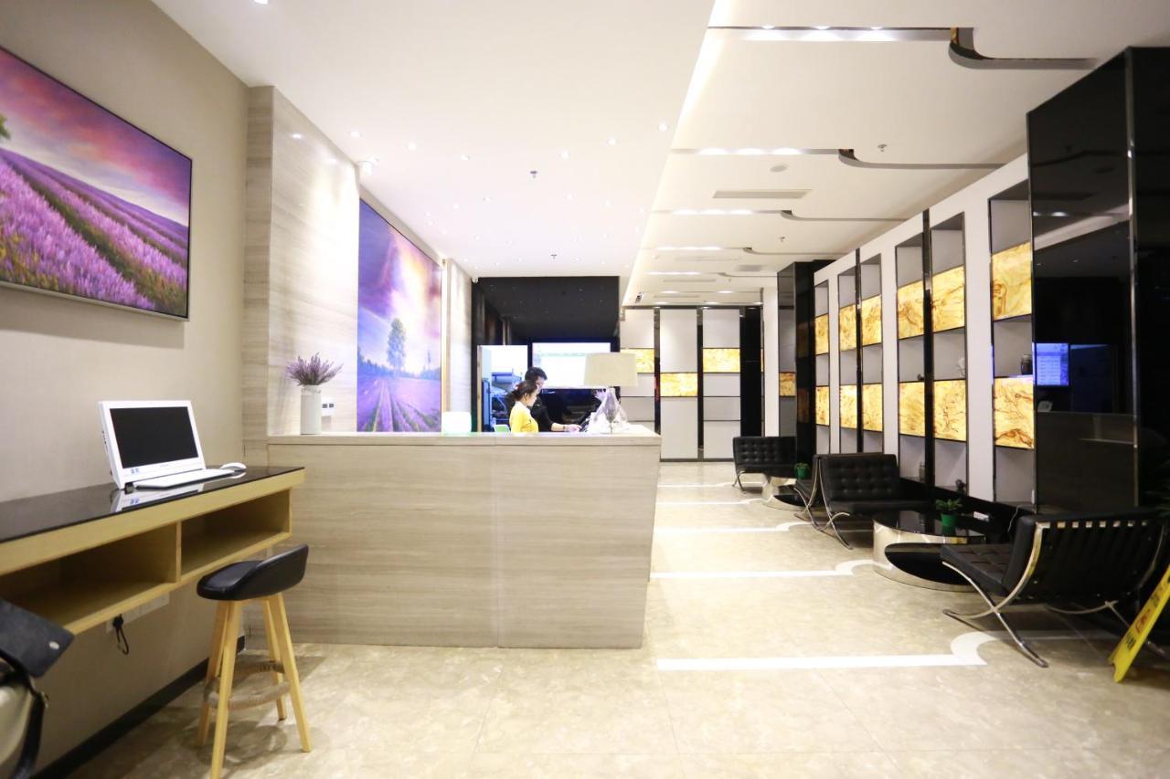 Lavande International Hotel Guangzhou Taikoo Hui Square Shipaiqiao Metro Station Branch - Free Shuttle Bus To Canton Fair Complex During Canton Fair Period & Free Vpn Internet Access Экстерьер фото